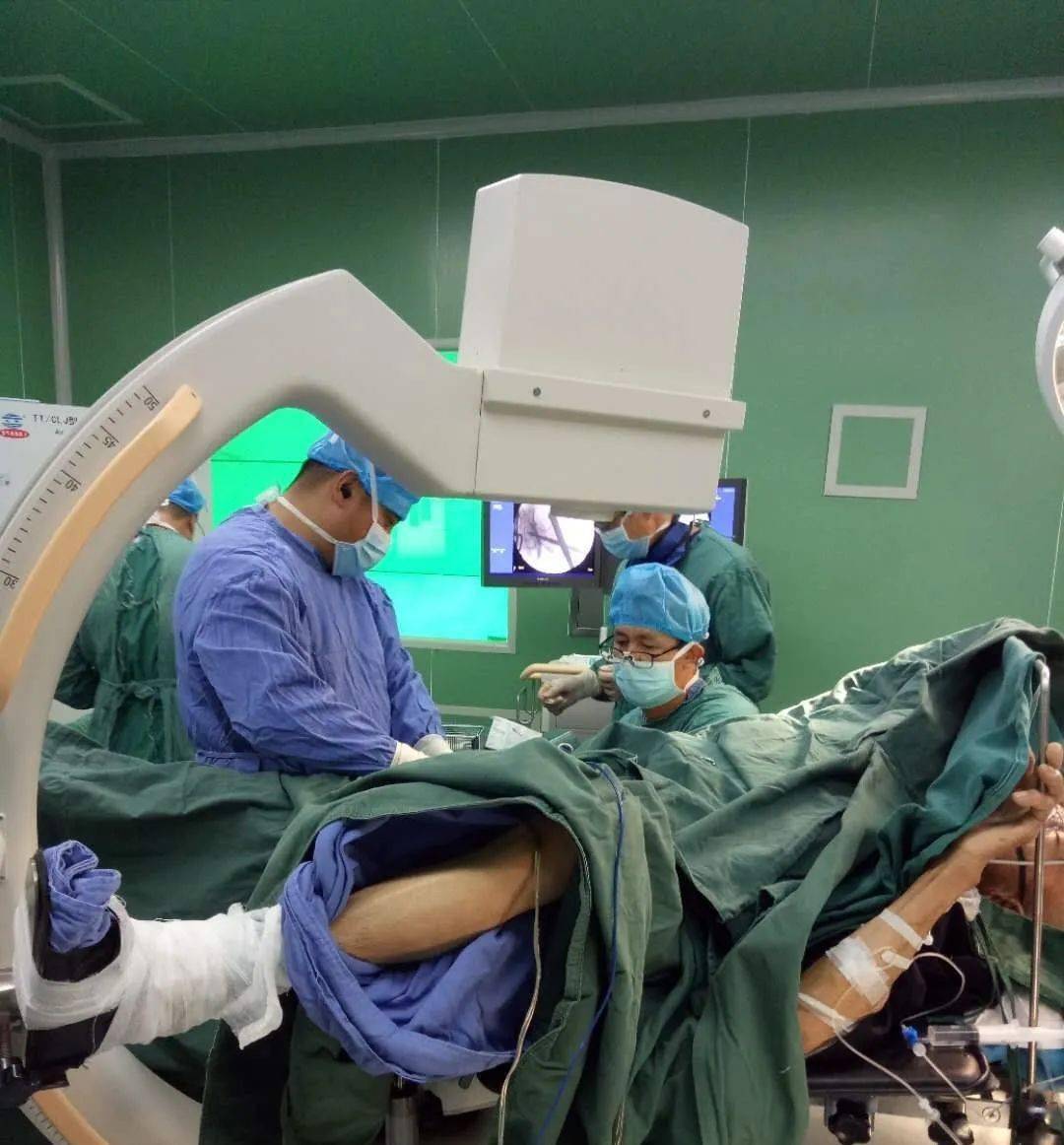 延长县中医医院外科成功完成3例高龄粗隆间骨折手术