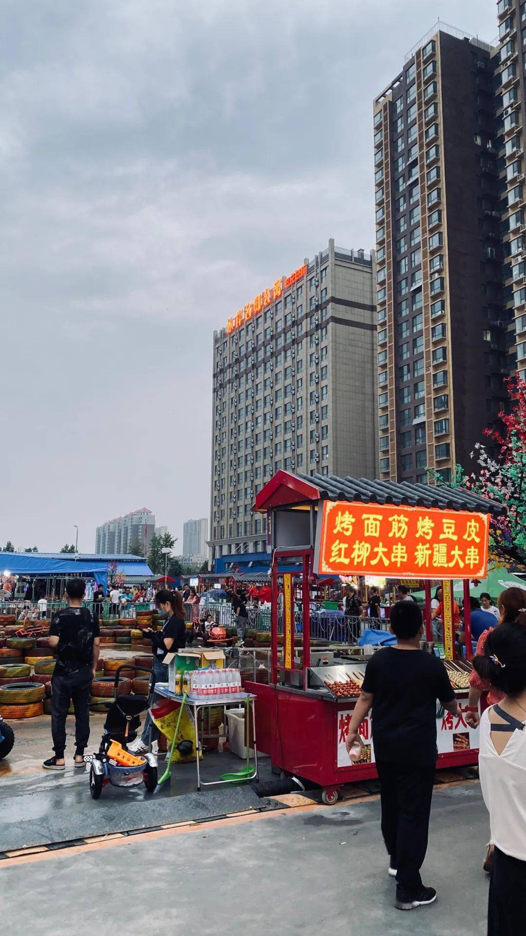 20000平方米济南这里又新添一处超大夜市