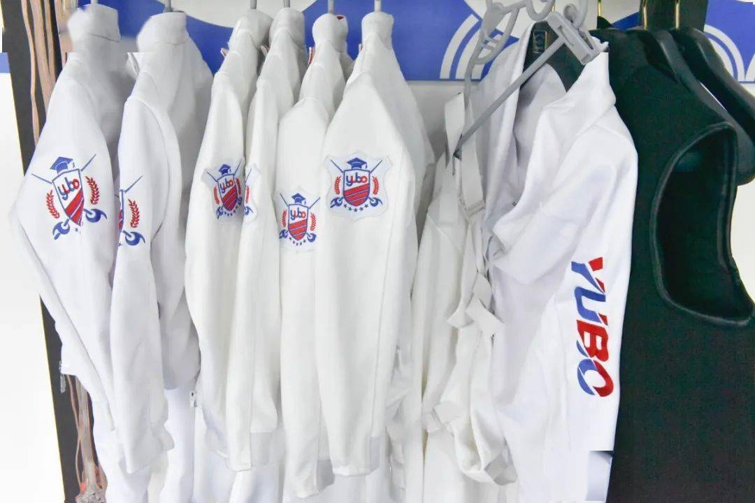 来啊单挑玉环新晋国家级标准击剑馆不服就干