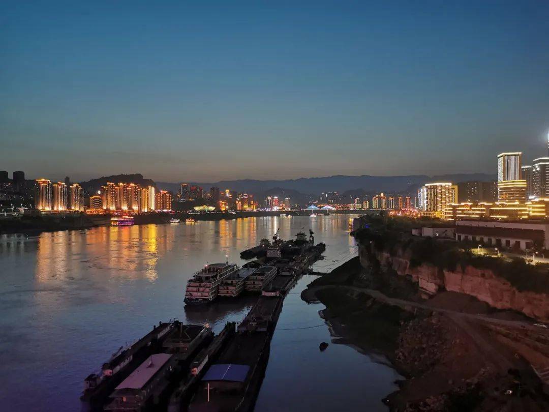 山青水秀城美宜居宜业宜游万州城变了