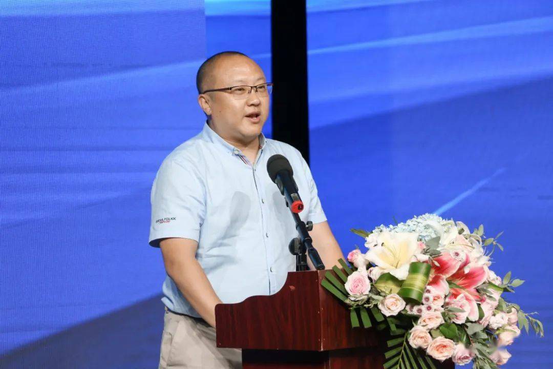 秦皇岛市广播电视台与河北牛背文化传媒有限公司签约合作_直播