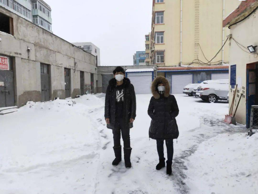 最美密山人抗击疫情一个家庭两个人的坚守付子轩李淑娥