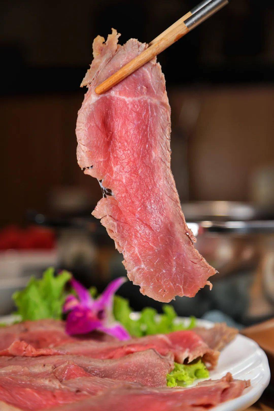 惊爆天津新开一家四川火锅店平均1道菜不到6块钱麻辣牛肉剁椒牛肉大刀