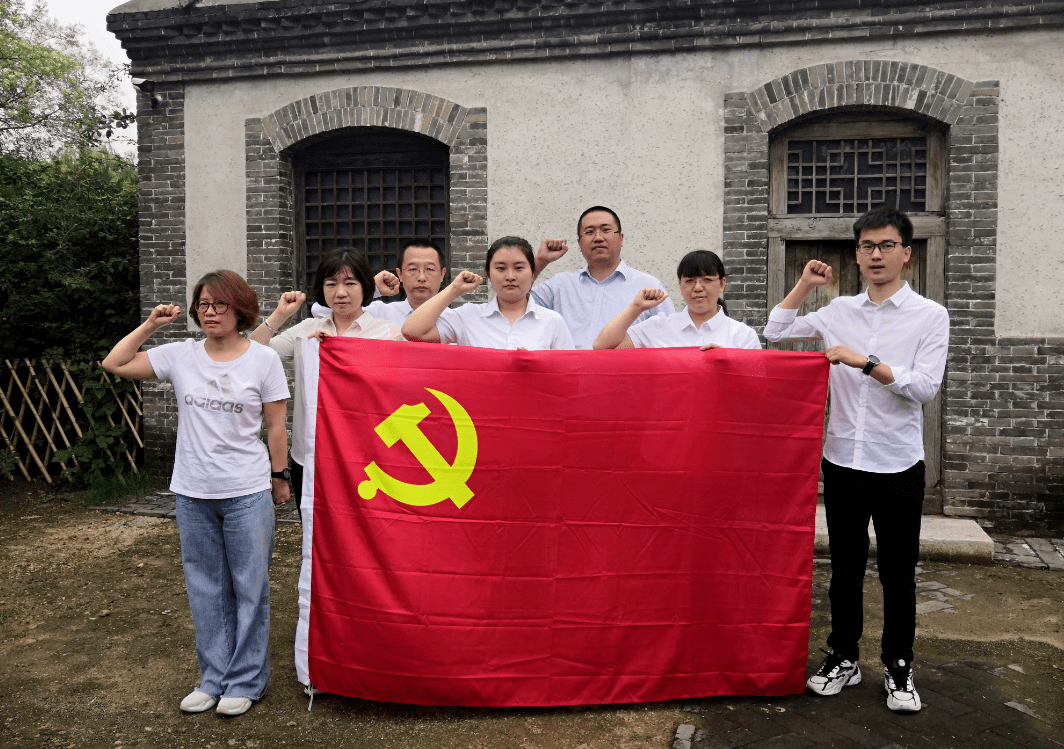 红色之旅鼓士气 特色团建聚人心—嘉投公司组织红色团建活动