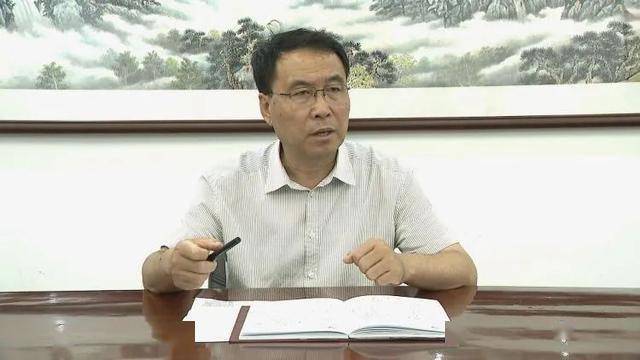 在东阿县县委书记,县人大常委会主任雷霞的陪同下,我县考察团先后来到