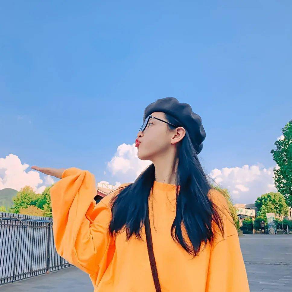 微信头像章若楠