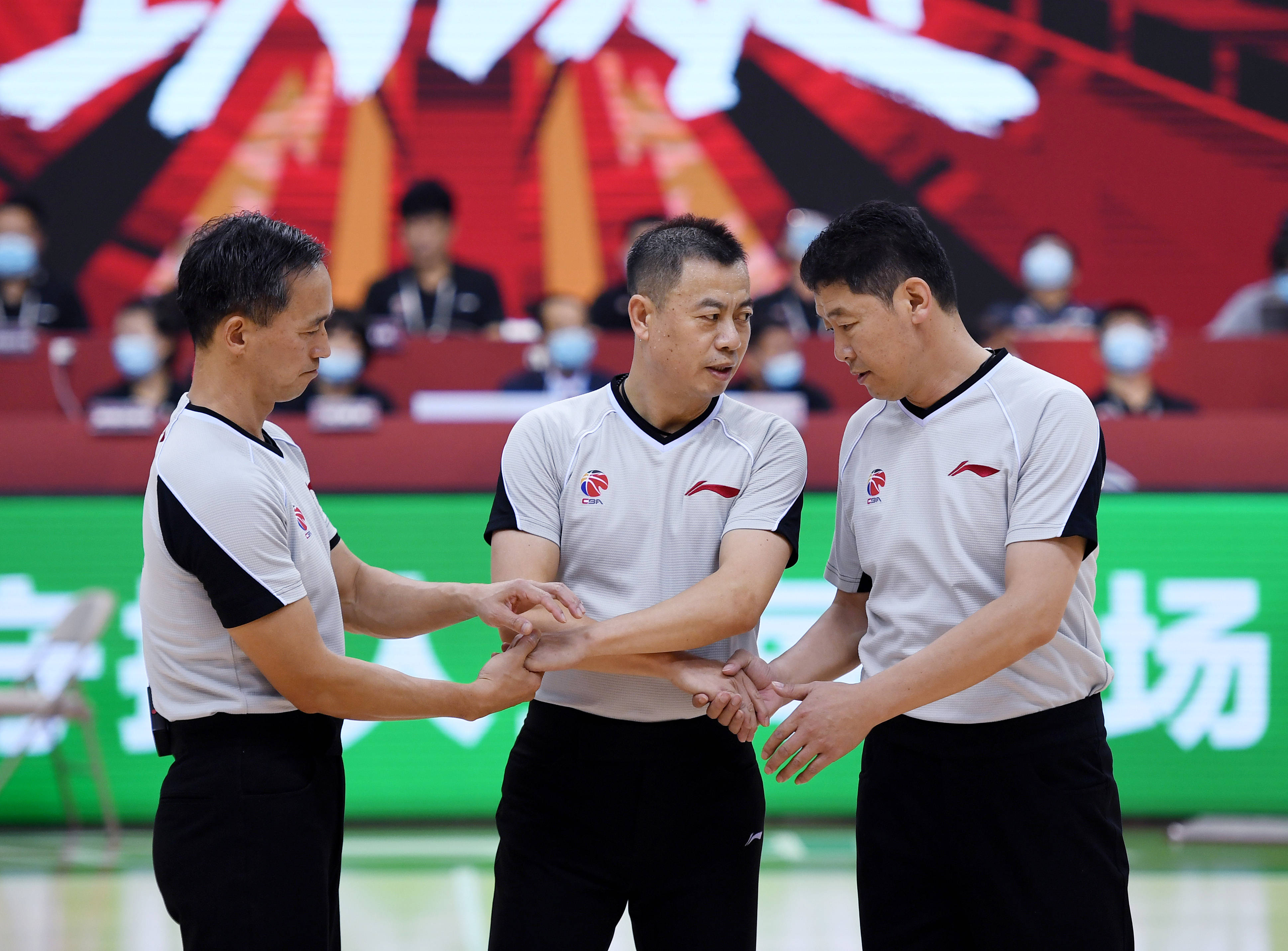 篮球——CBA复赛第二阶段:青岛国鑫双星遇到天津先锋‘星空官网登录’(图5)