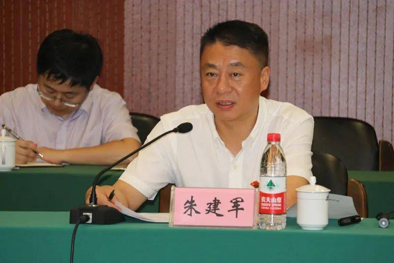 海宁市委书记朱建军带队调研三桥联动开发工作