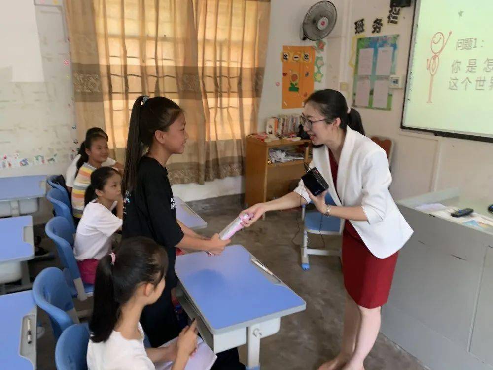 益童成长项目成长的秘密花园儿童性教育流动课堂走进三胜小学