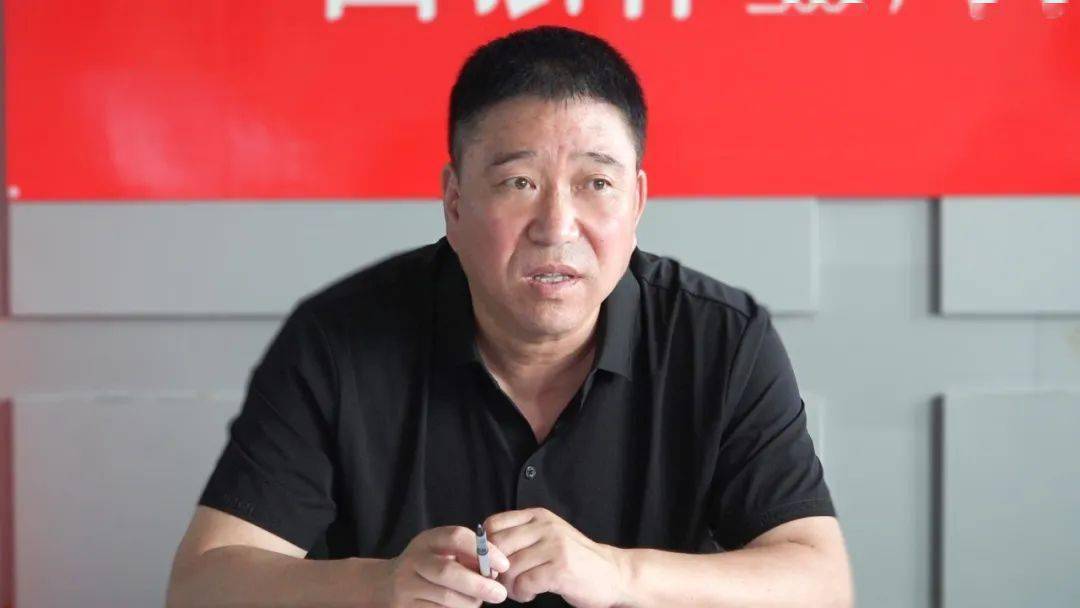 林业局党委委员,宣传部部长,环境治理领导小组副组长辛凌旭,林业局副