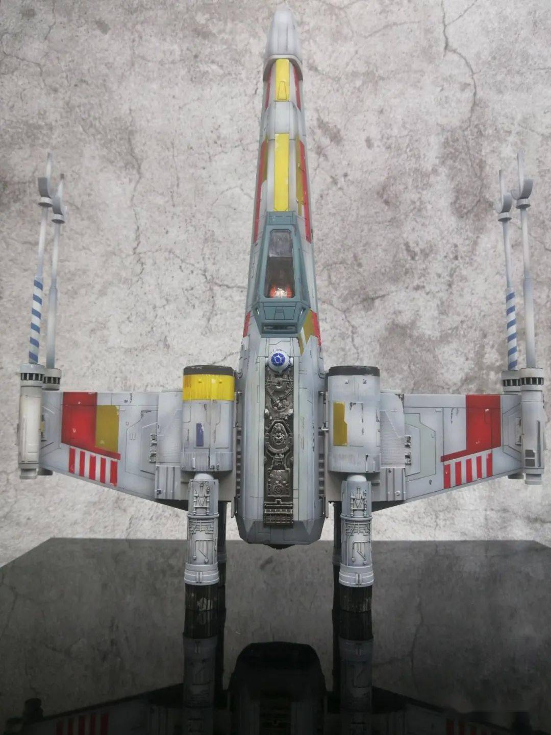 【喷涂代工范例】万代 星球大战 1/48 x翼战机