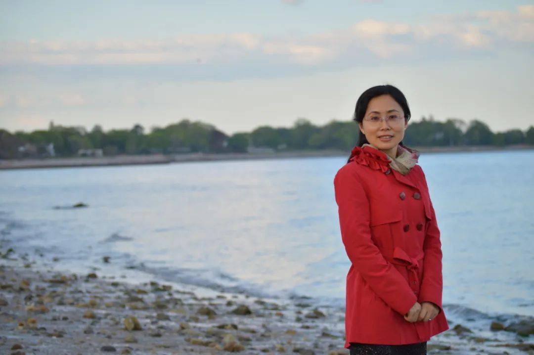 喜报我校曹菁同志入选2020年江苏省有突出贡献中青年专家