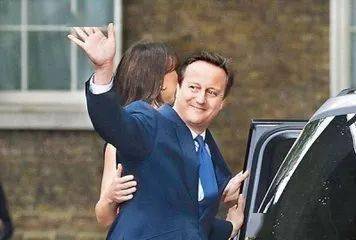 慢走千万别说成walkslowly真正的告别语是这样