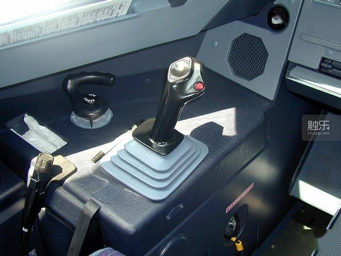 颜值就是战斗力:图马思特新飞行摇杆试用体验_搜狐汽车_搜狐网
