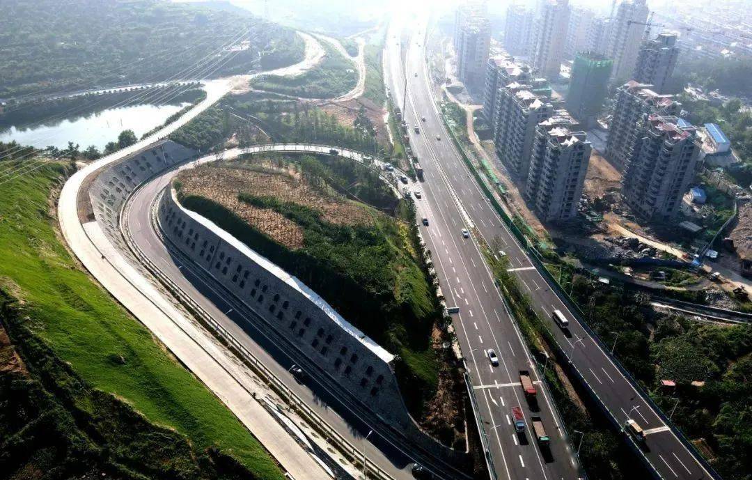 环山快速路正式运营