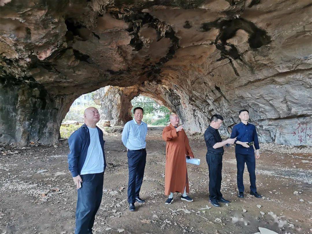 现代六祖隐居修行圣地广东怀集华光寺