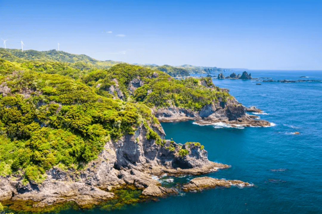 伊豆(靜岡縣)著名景點:箱根湯本車站周邊,大涌谷,箱根纜車票價:3,800