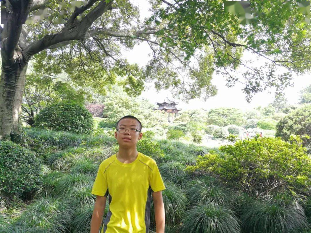 佳木斯一中考生李昀蔚:724分 理科 李昀蔚妈妈表示