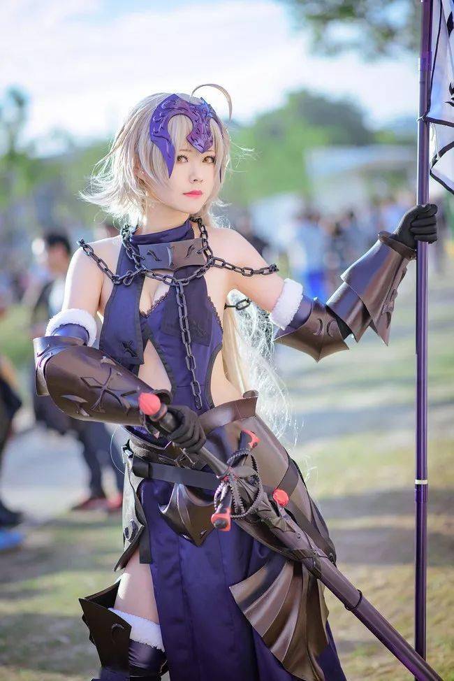 精选cos | 气质绝佳的好身材 漂亮美眉