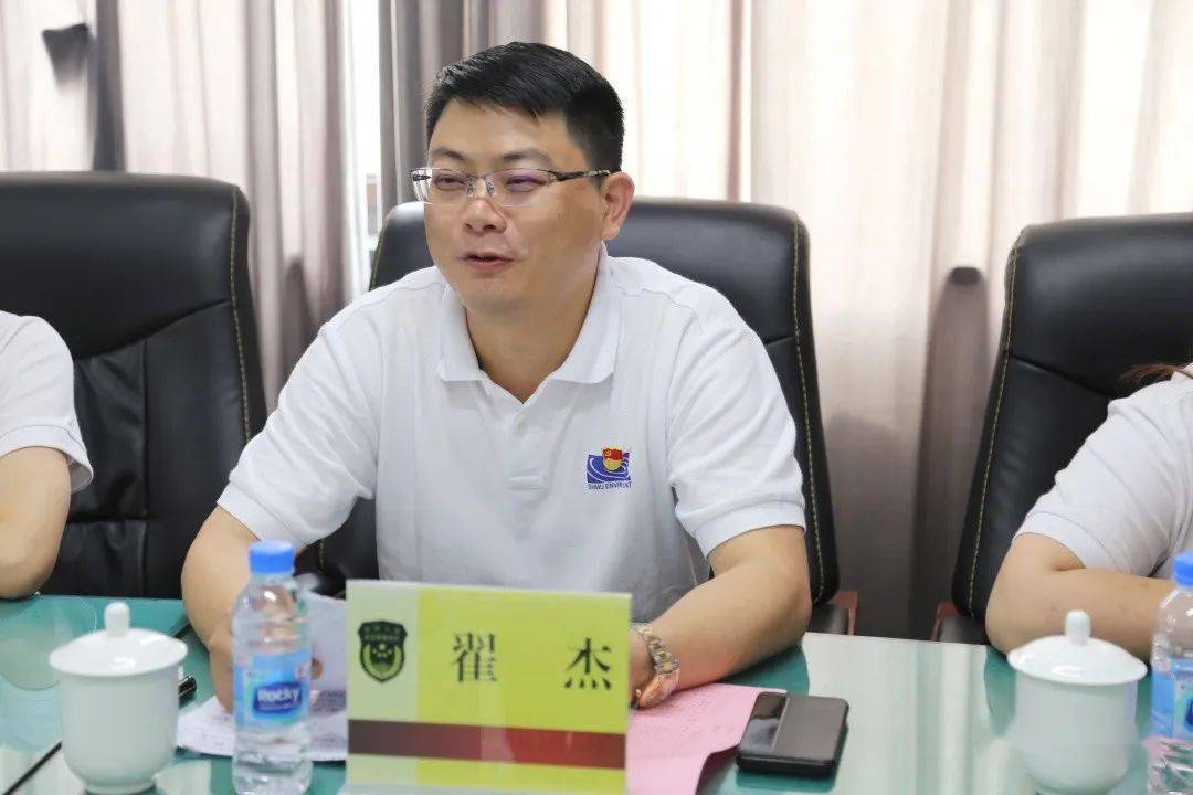 千里押运保平安金融卫士铸忠诚丨上海万杰上海晋宇赴武警部队开展军民