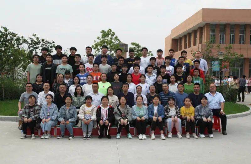 因为有你往事可忆磨头初中举行2020届初三毕业典礼