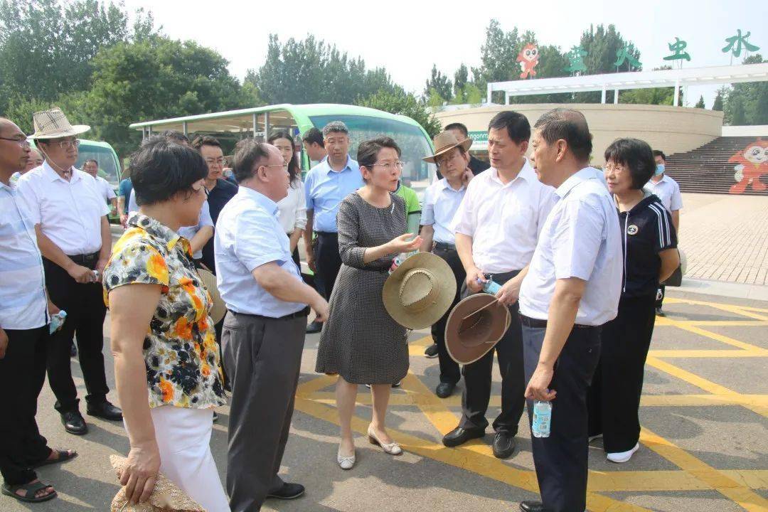 7月25日,山东省文化旅游厅厅长王磊带队到院东头镇调研文化旅游工作