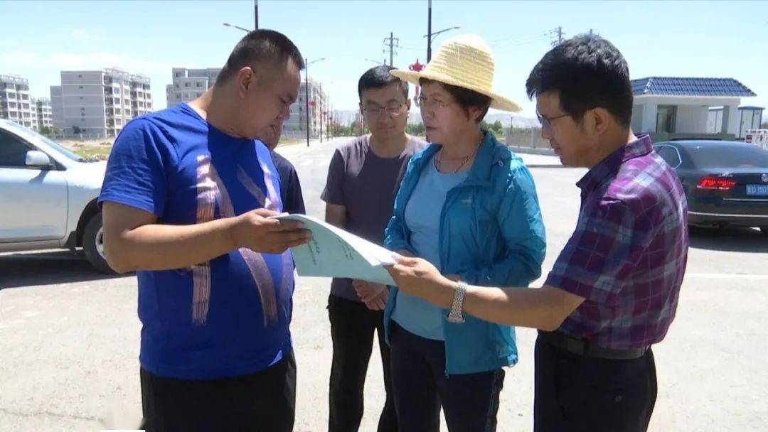 靖远县委书记郑钰深入三滩东湾两镇调研指导工作