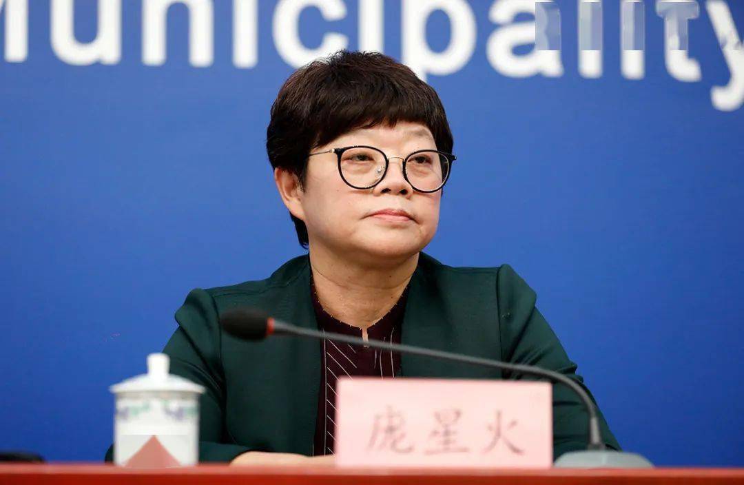 人物丨网友笑称她是星火故事会却不知她已61岁