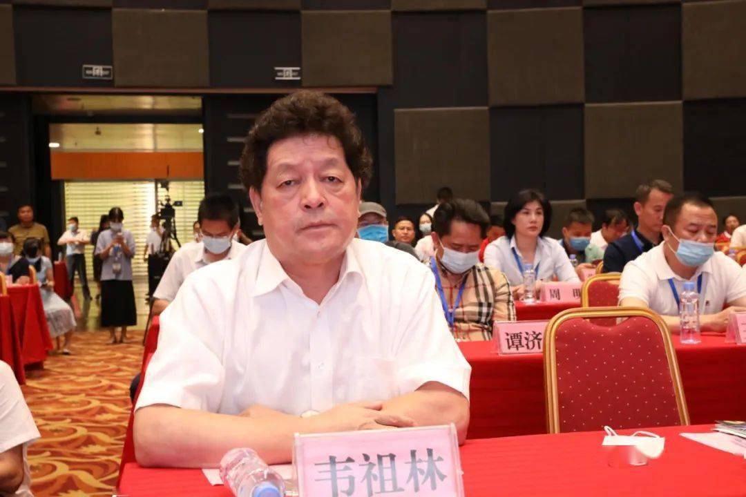 中国合作经济学会会长孙中华,市人大常委会副主任,县委书记陆祥红,副