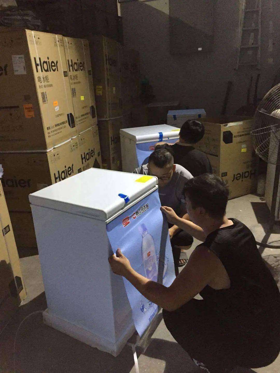 免费这个夏天晋江街头的爱心冰柜再次清凉上线