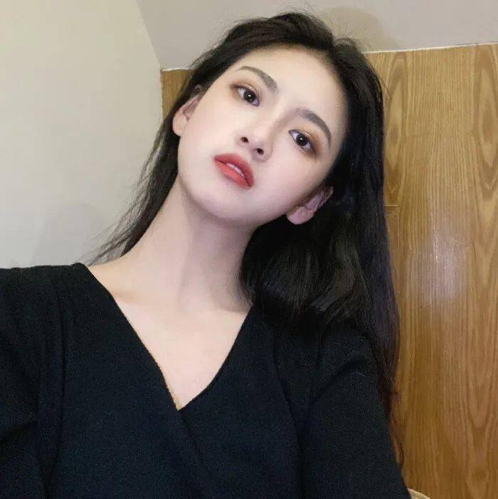 头像| 有些人来着于人海 也终究回到人海_女孩子