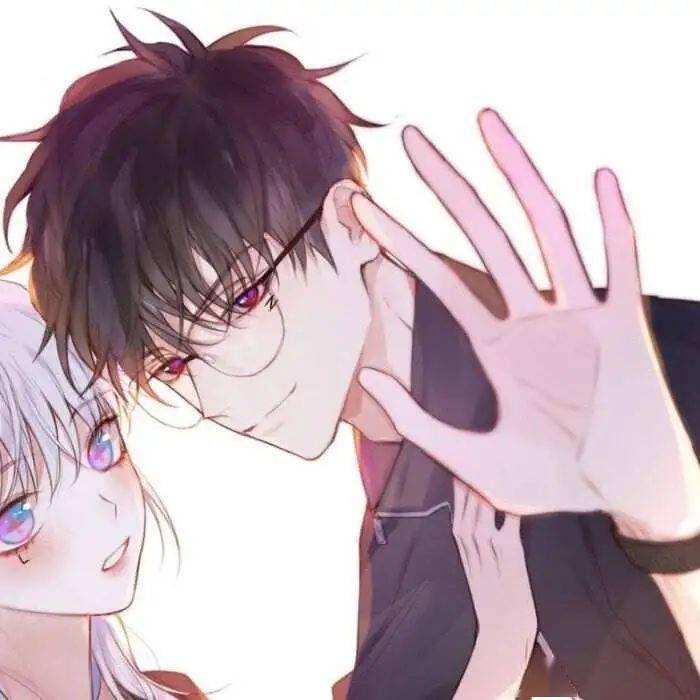 精选微信头像情头别人在假装正经我只好假装不正经