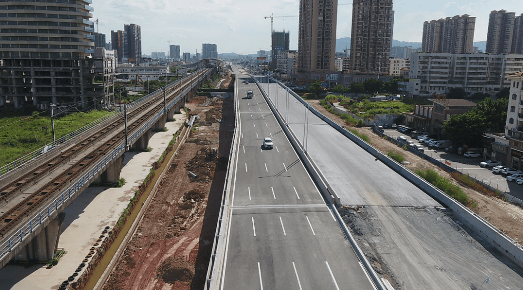 终于等到你江门这条路建成试通车以后出行更方便