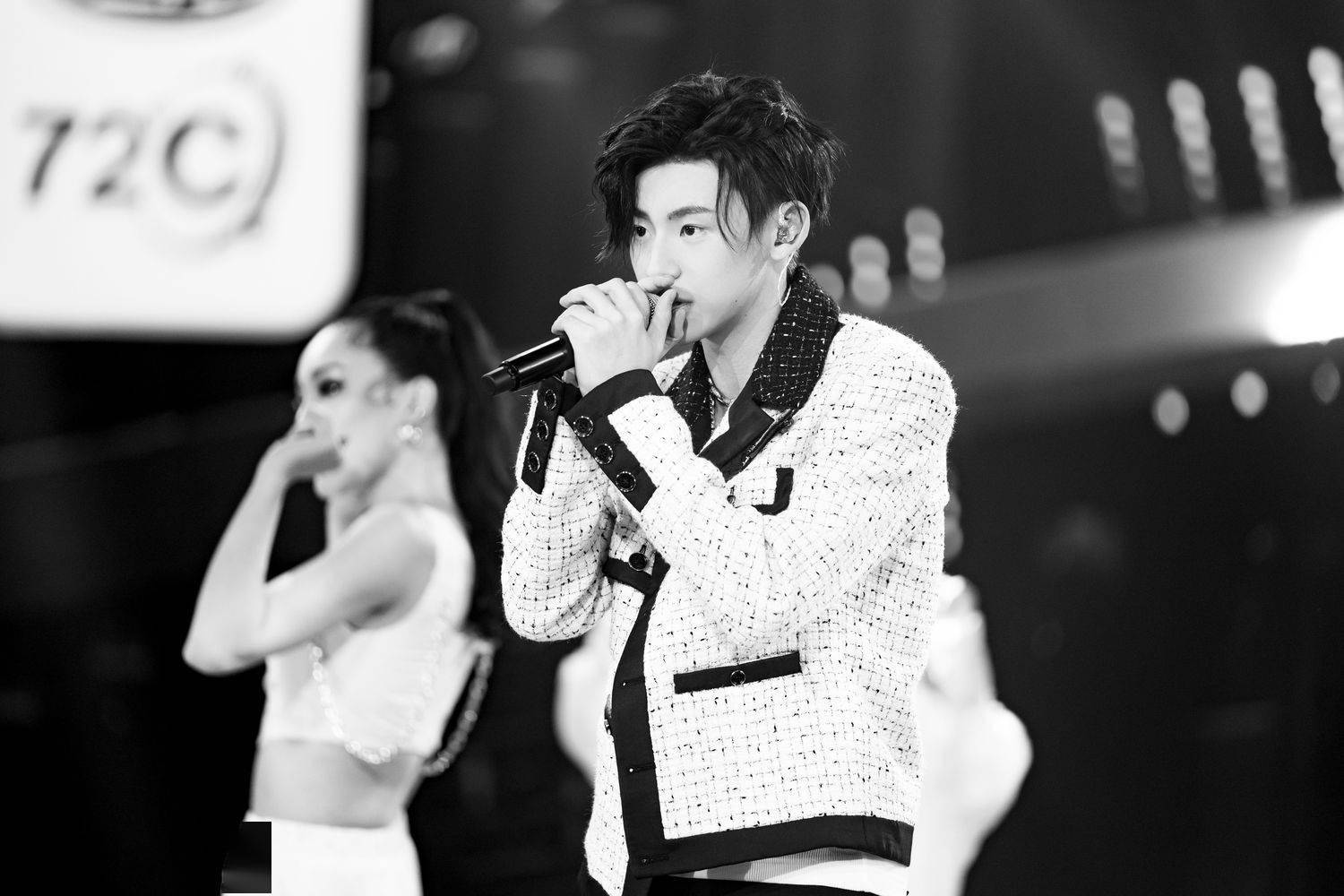 最怕rapper唱情歌 小鬼《跨界歌王》九宫格造型图更新