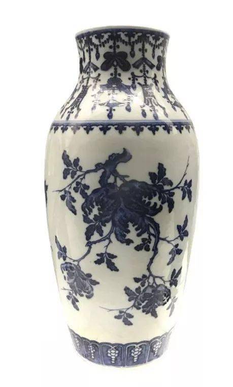 清雍正 浆胎青花三多纹瓶观复博物馆藏历代文人骚客,能工巧匠,均将