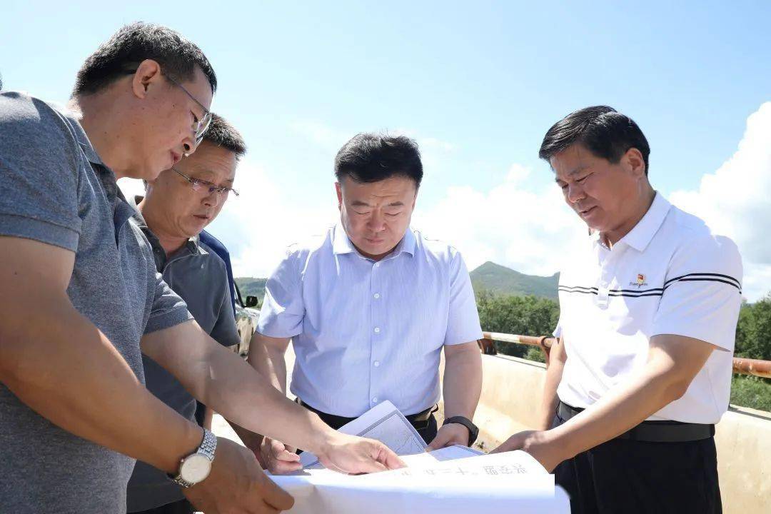 张恩惠在扎赉特旗阿尔山市科右前旗调研时强调02坚持问题导向强化