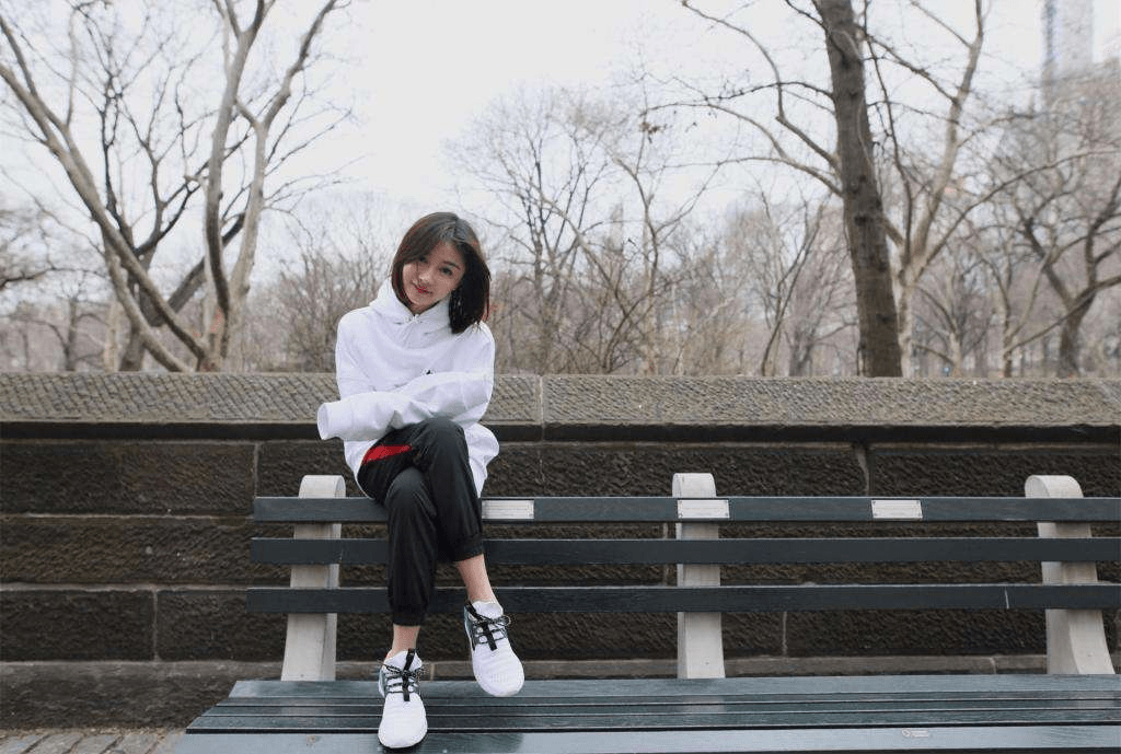 miss直播间订阅数,即将破千万大关?抖音一个作品点赞几十万!_大小姐