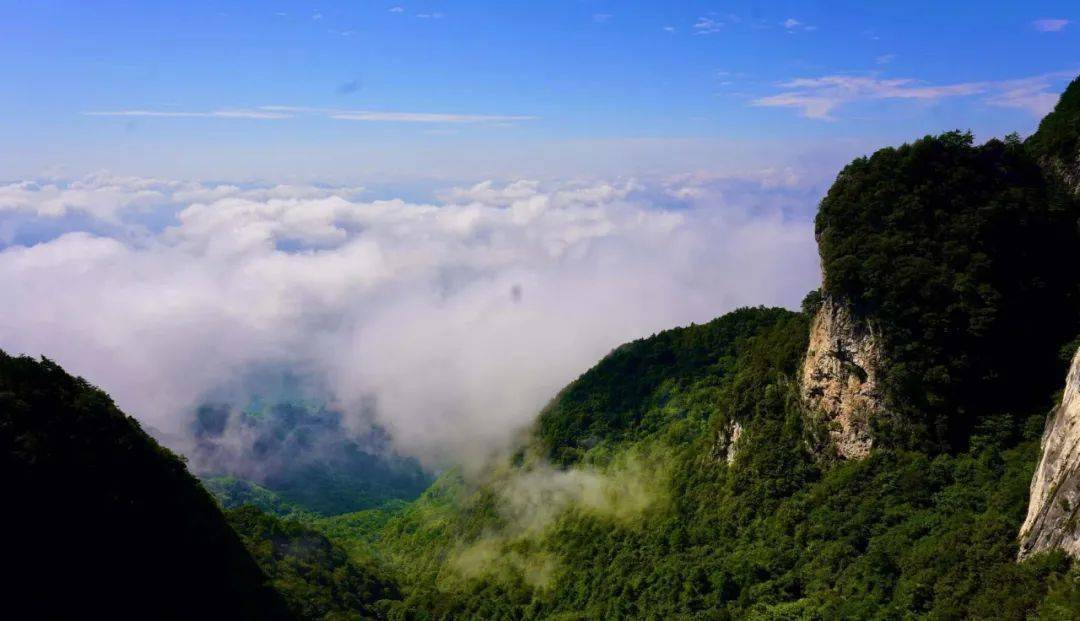 天竺山風景區管委會歡迎全國各地乒乓球愛好者到山陽縣秀麗宜人的天