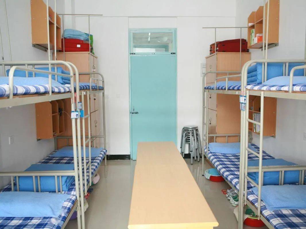 刚刚这所高中在潼关出名了升学率极高