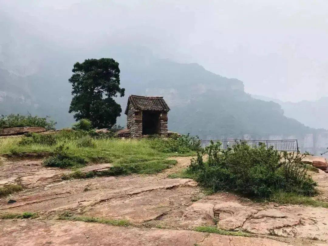 8月15日周六探南太行最后的世外桃源抱犊村季节性最大老龙口瀑布