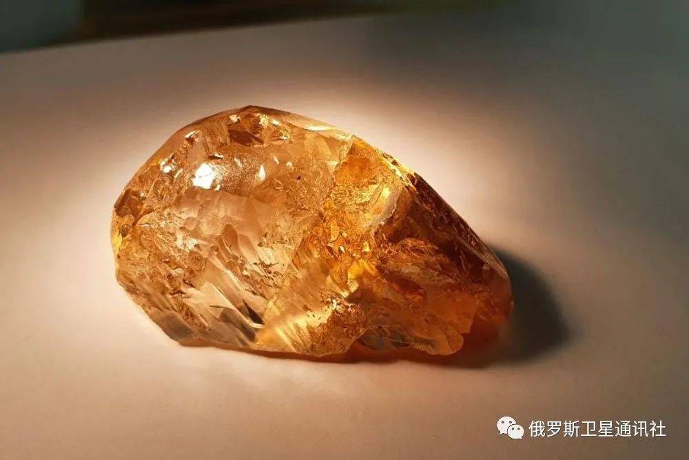 钻石属于什么矿石(钻石属于什么矿石类型)