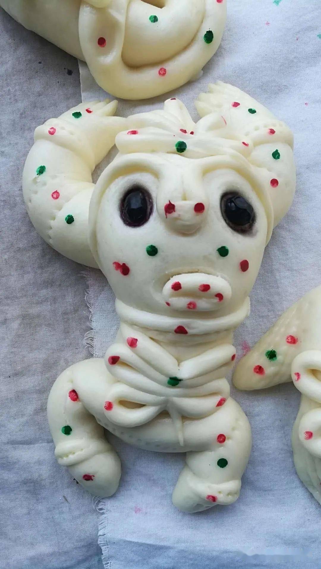 伊旗街上有位捏面人谁认识手艺真牛