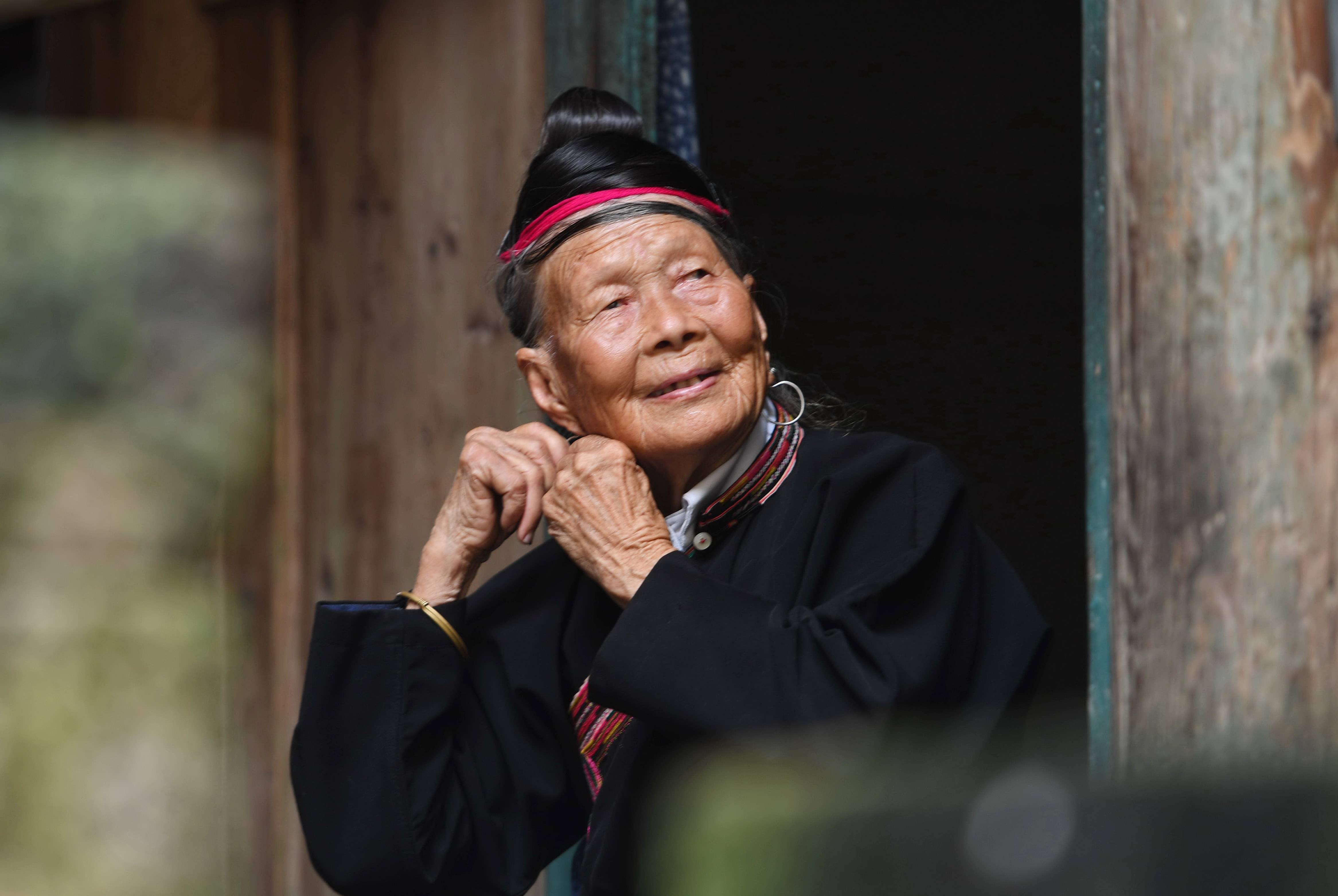 半月里村是中国历史文化名村,也是闽东地区现存畲族古迹较多,畲族民俗