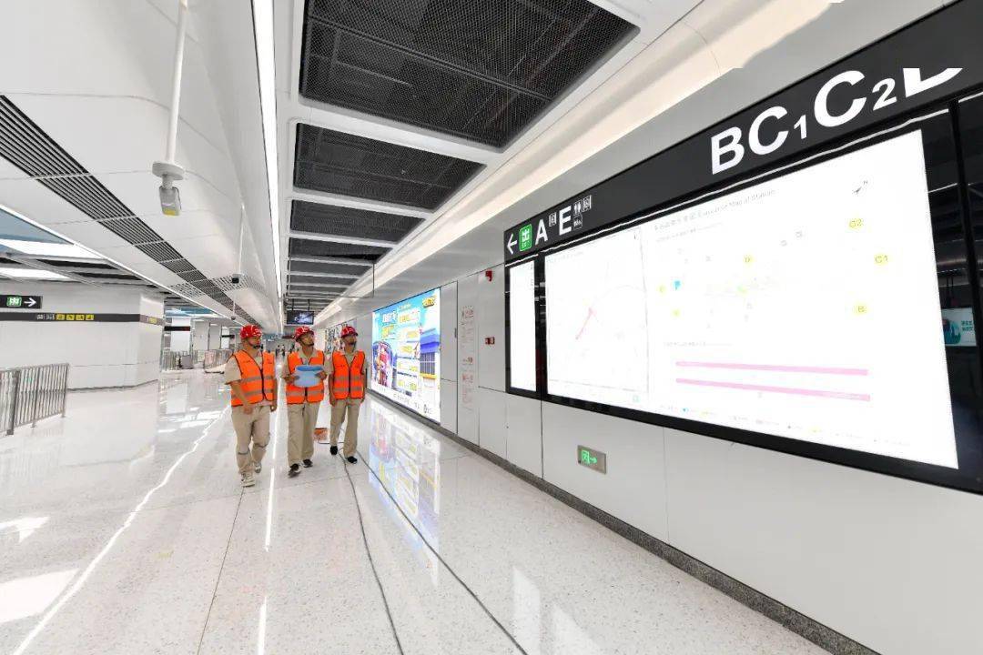 为了香港明天更美好我参建的深圳地铁10号线完工通车在即