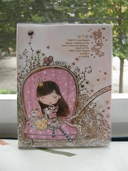 那个创造了"糖果屋"文具的人,回来了