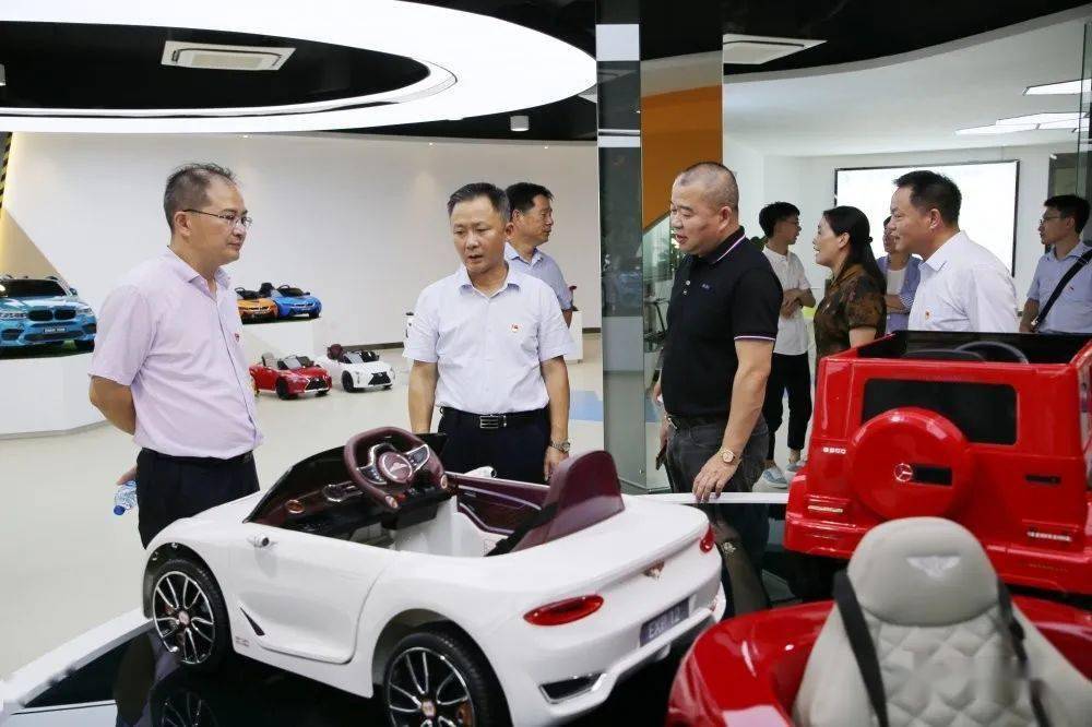 许明清烈士事迹陈列馆,浙江佳佳童车有限公司和新仓1955创新学院