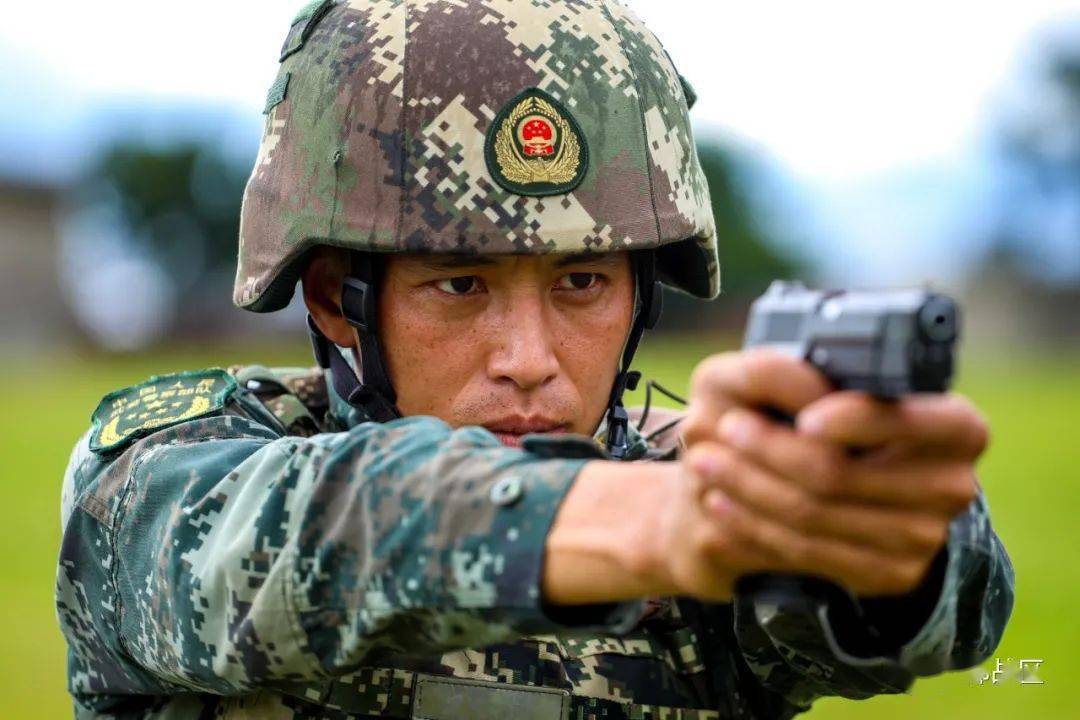 沙场秋点兵!南部战区部队持续掀起练兵比武热潮