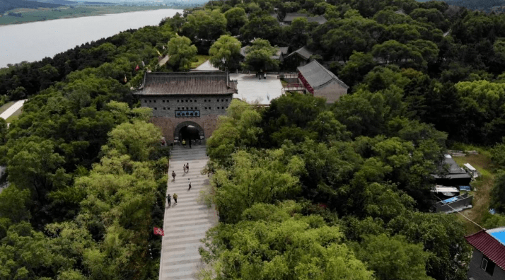 叶赫满族镇是皇后故里如今是绿水青山的宝地凤祥之地心旷神怡