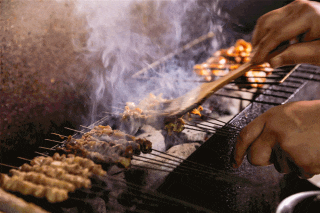 谁也别拦我风味人间炒火的锦州烧烤来了78元扫一顿