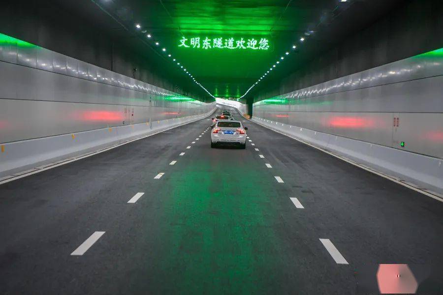 海南首条过江城市道路隧道通车暗藏地下立交国内少见